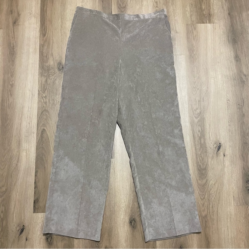 NWT Alfred Dunner Corduroy Stretch Pull-on Pants in Mocha in Size 18